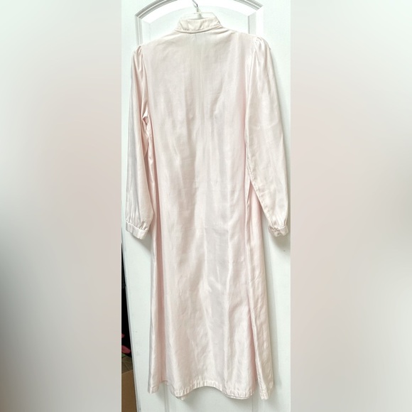 Vintage Character Brand Nightgown - Picture 2 of 5